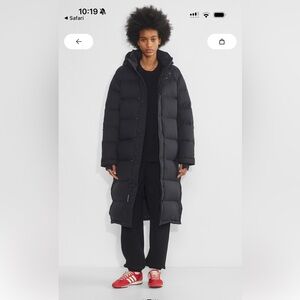 Aritzia Super Puff Long